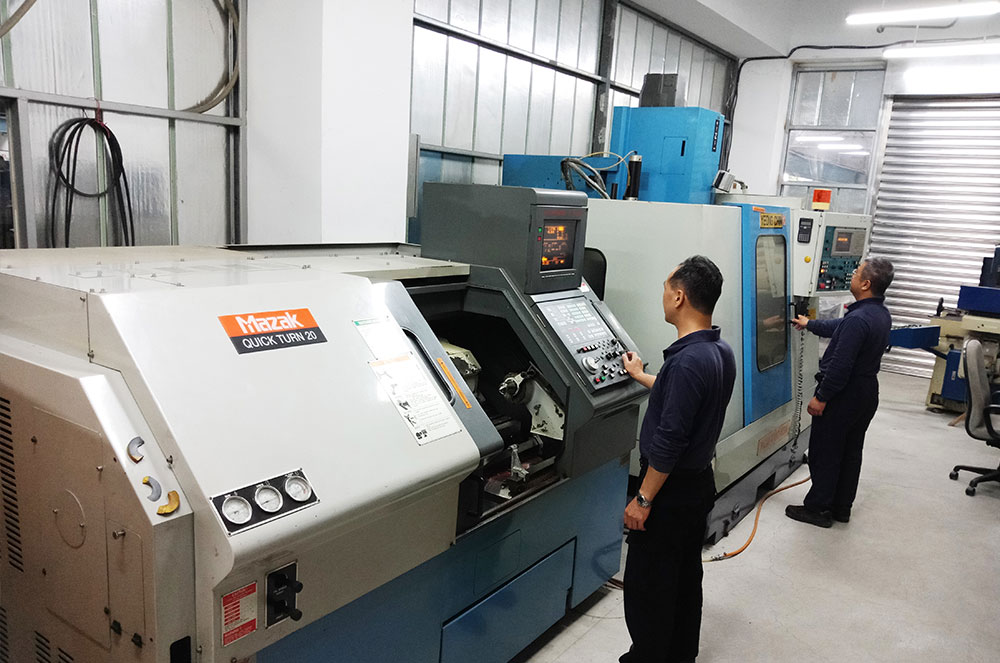 CNC Milling and Lathe Machine