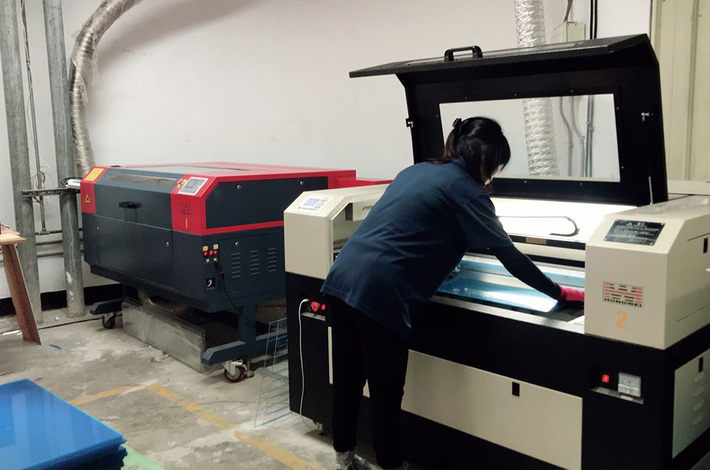 Laser Cutting Machine